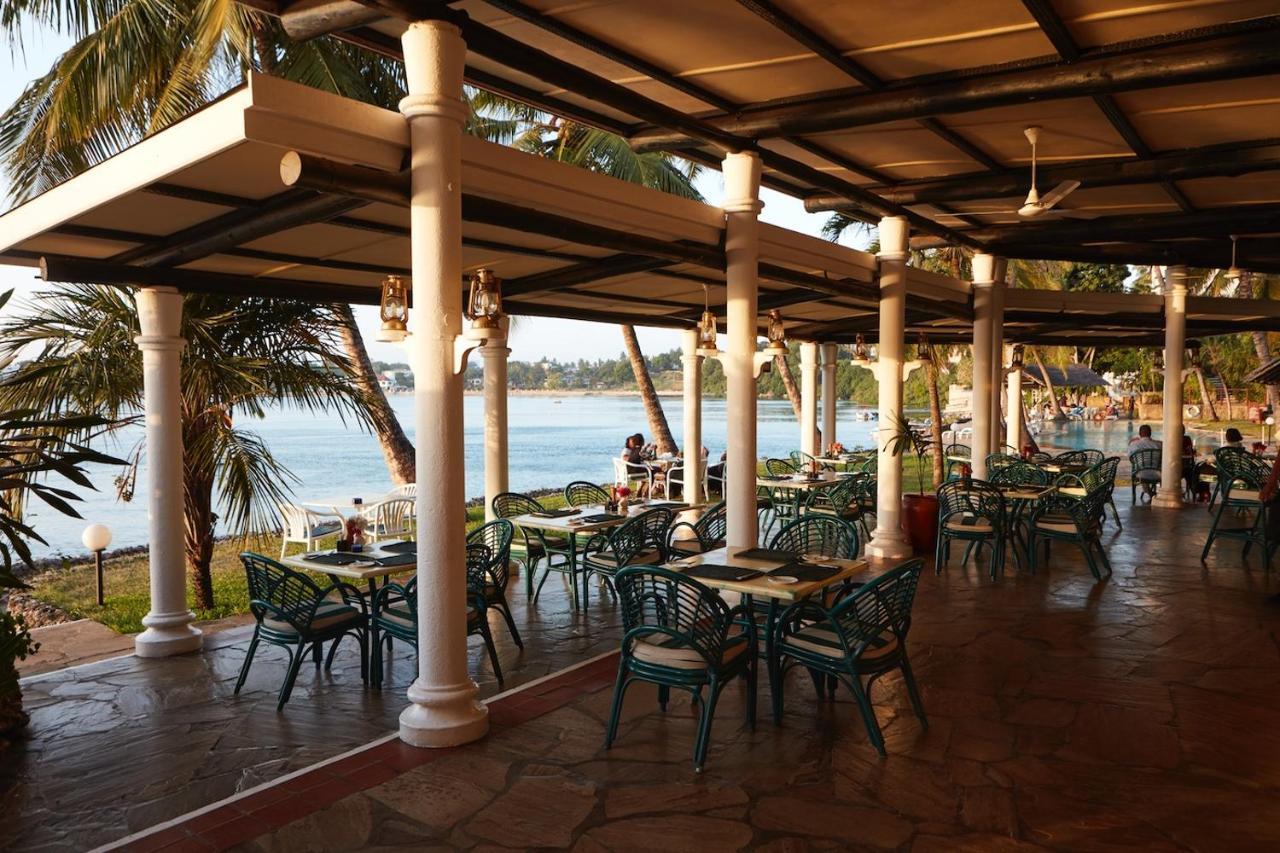 Tamarind Village Hotel Apartments Mombasa Exterior photo